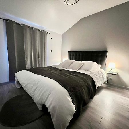 Appartement Chaleureux Proche Rer/ Cdg / Parc Expo Sevran Eksteriør bilde